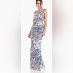 NWT JS Collections Size 18 MADDISON V-NECK‎ COLUMN GOWN